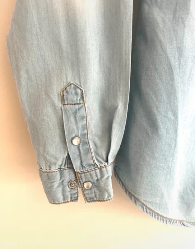 Jane Norman 🖤 Jane Norman Light Blue Denim Shirt with Embellished Birds – Y2K Western Festival Top 🖤