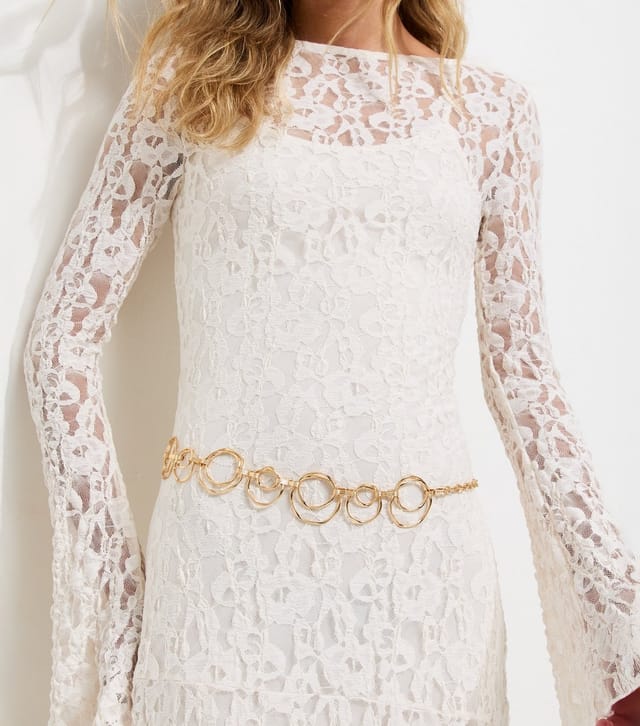 New Look Gold Tone Twisted Circle Chain Belt New Look - 2