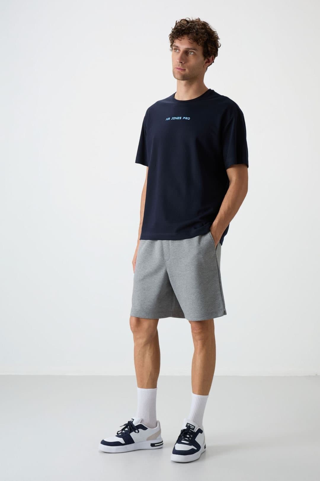 Tommy Life Tommy Life Men's Cotton-polyester Sweat Shorts in Grey