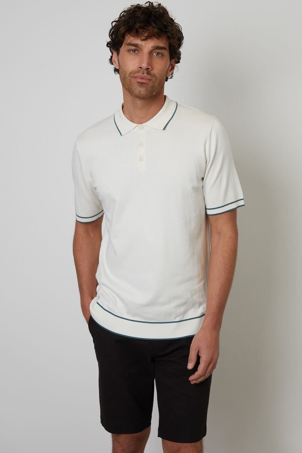 Threadbare Threadbare Men's Knitted Short Sleeve Polo Shirt in Cream