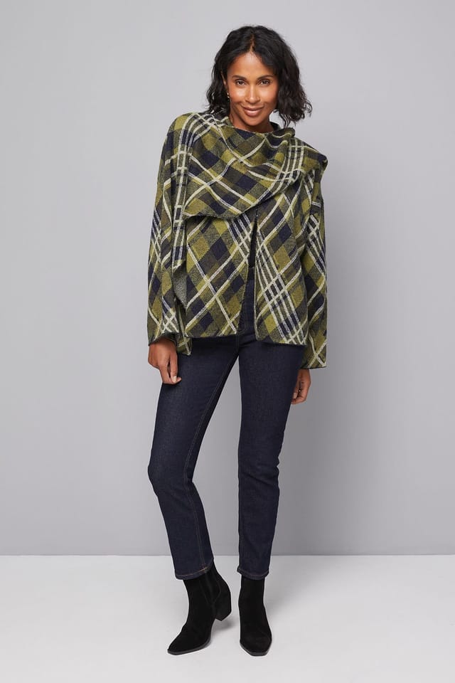Wallis Wallis Women's Tartan Scarf Cape Cardigan in Green - 2