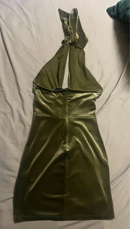 Bershka Bershka Green velvet mini dress
