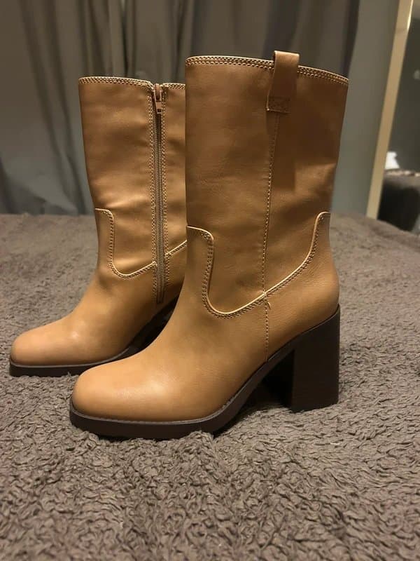 ASOS Design Tan Heeled Leather Boots