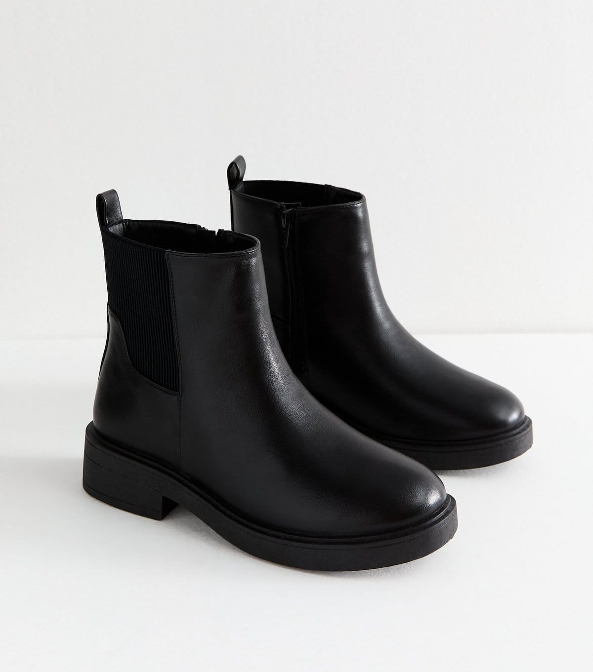 New Look Women's Wide Fit Black Faux Leather Chunky Sole Chelsea Ankle Boots Vegan New Look - 4