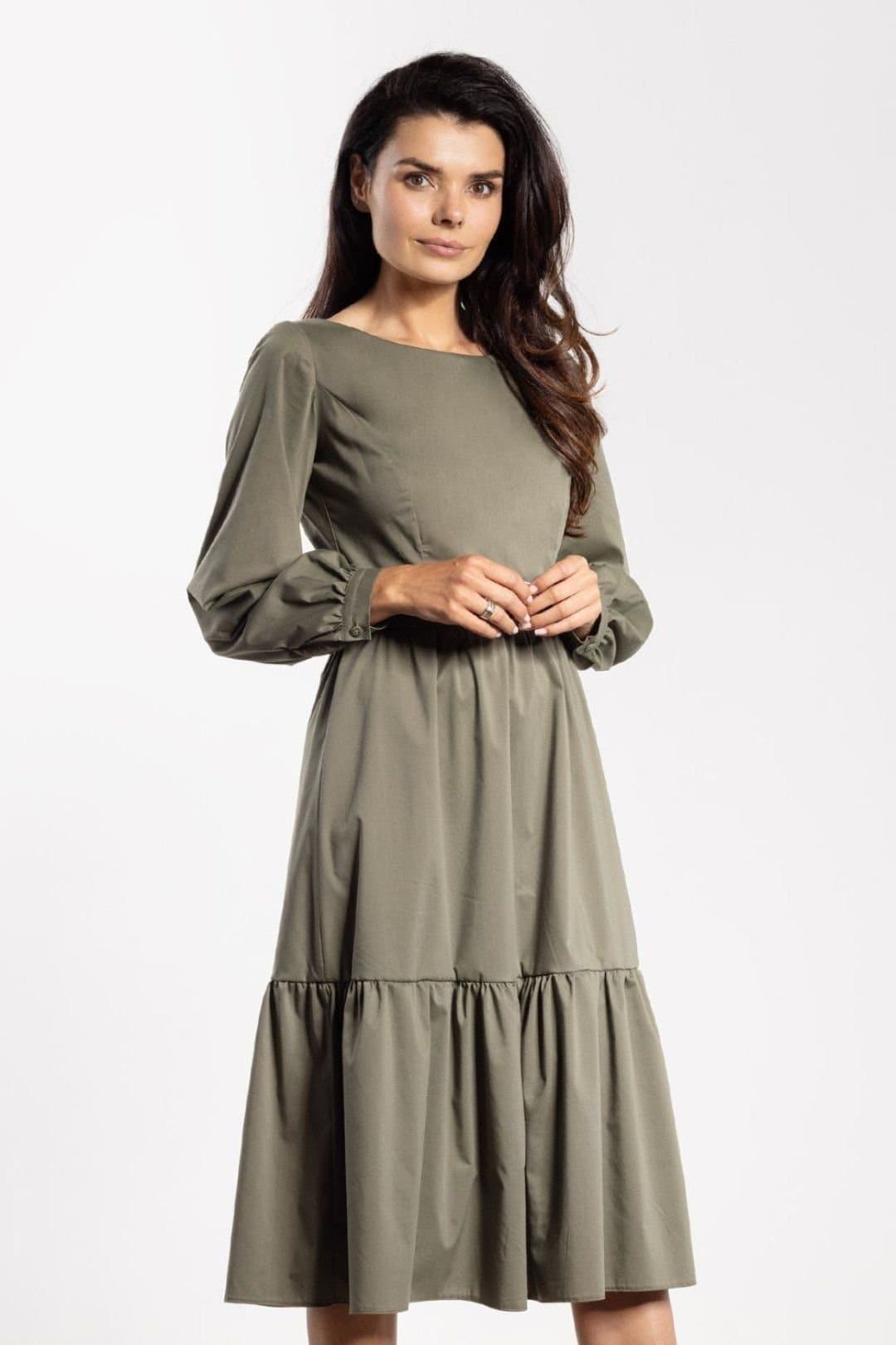 Love Lace Love Lace Women's Elegant Flared Midi Dress with Ruffle Hem in Green