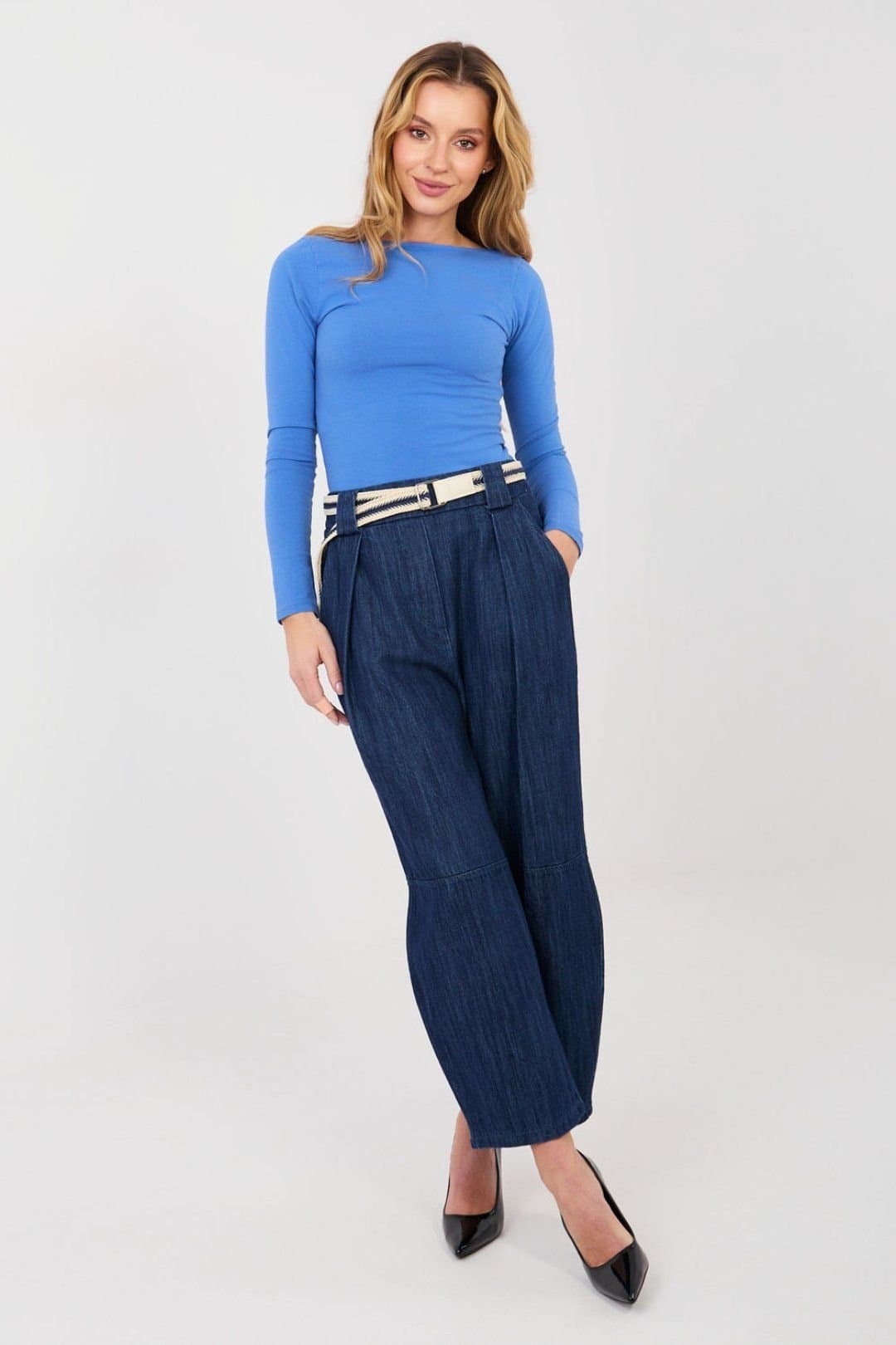 Love Lace Love Lace Women's High Waisted Wide Leg Denim Culottes in Blue