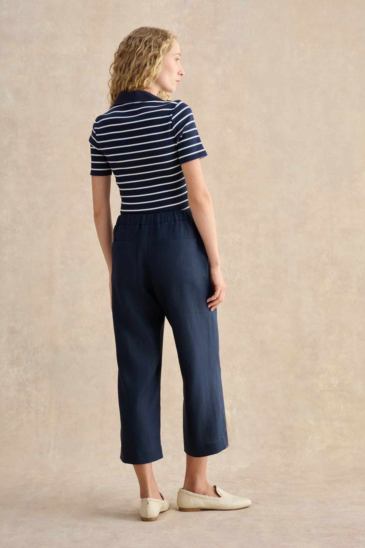 Hobbs London Hobbs London Women's Lillie High Waisted Culotte Trousers in Dark Navy - 4