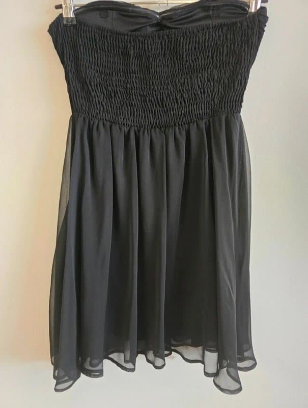 Parisian Parisian Black Strapless Chiffon Dress