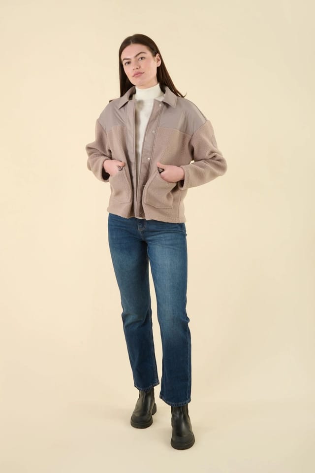 D2C D2C Women's Catherine Fleece Jacket in Taupe - 2