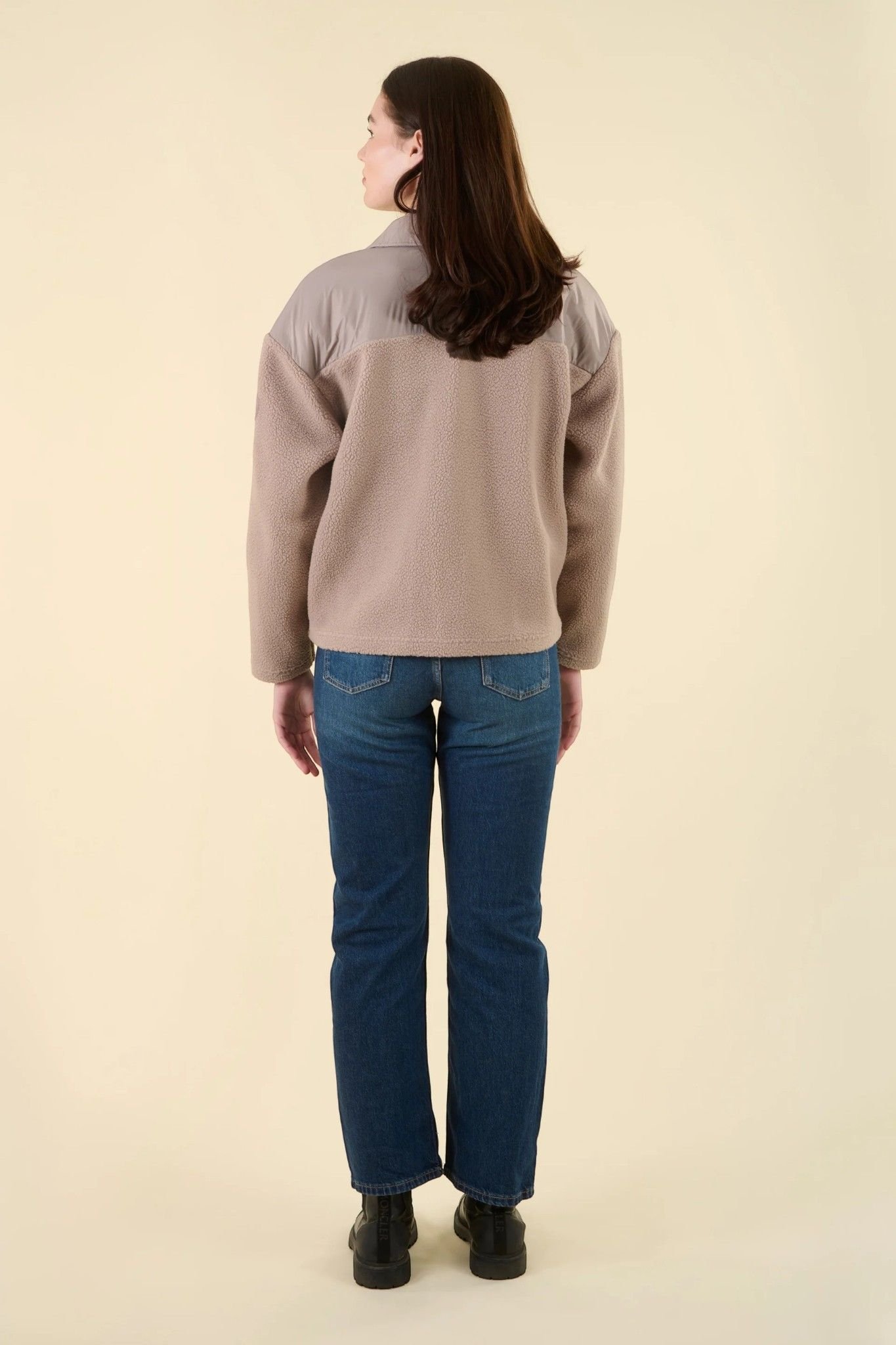 D2C D2C Women's Catherine Fleece Jacket in Taupe - 3