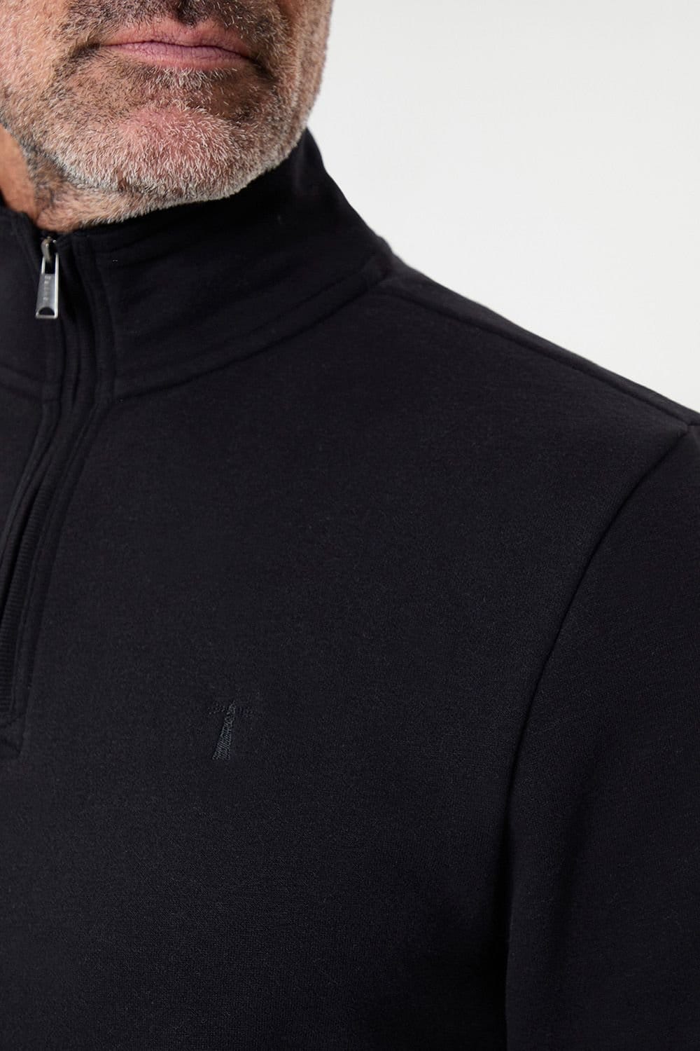 Saltwell Saltwell Men's Quarter Zip Sweatshirt in Black - 4