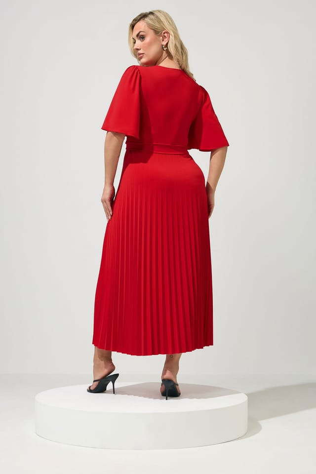 Yours Yours Women's Knot Pleated Maxi Dress in Red - 3