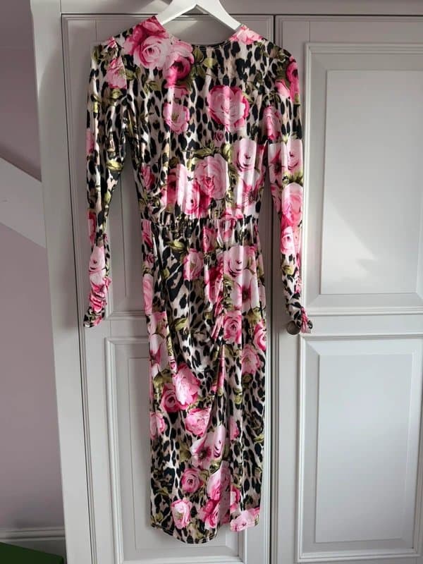 Never Fully Dressed Never Fully Dressed summer party flowery dress in size S
