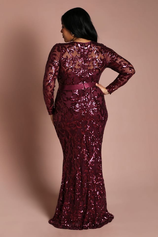 Coast Coast Women's Plus Size Long Sleeve Sequin Maxi Dress in Burgundy - 3