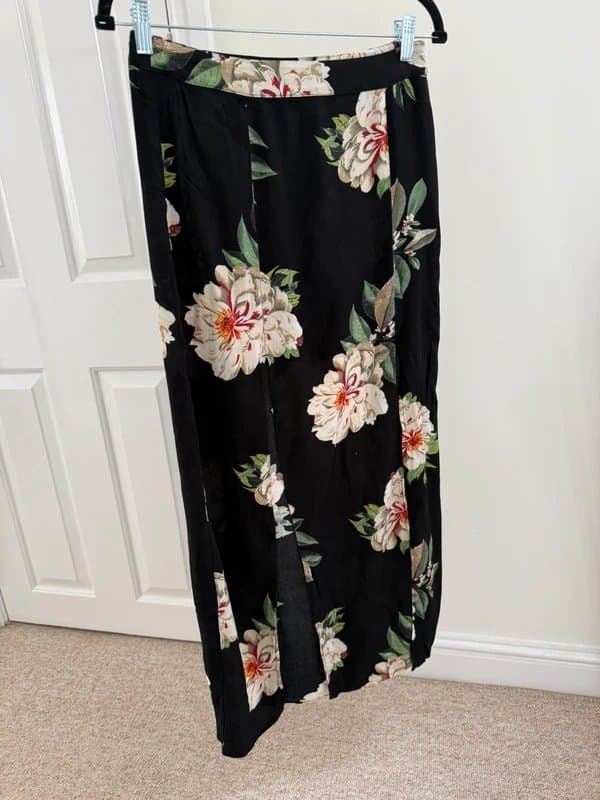 Topshop Topshop Black Floral Midi Skirt – Double Split – Floaty Lightweight – UK 10