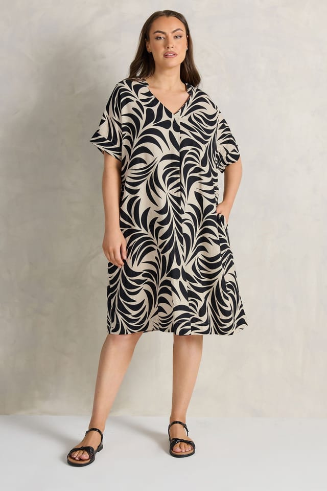 Evans Evans Women's Premium Linen Printed Shift Dress in Cream - 3
