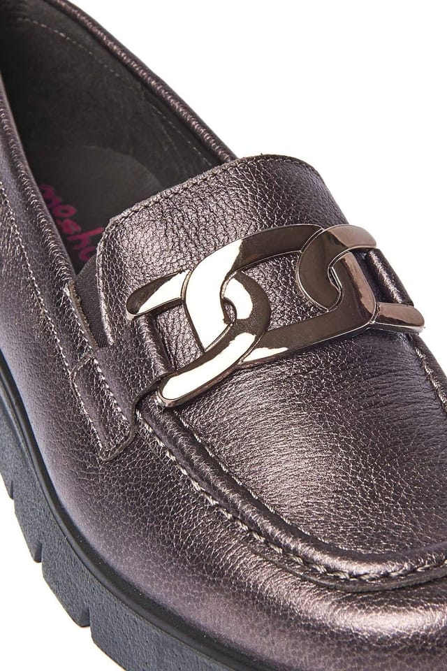Moshulu Moshulu Women's 'Pomarine' Flexible Loafers in Bronze - 3