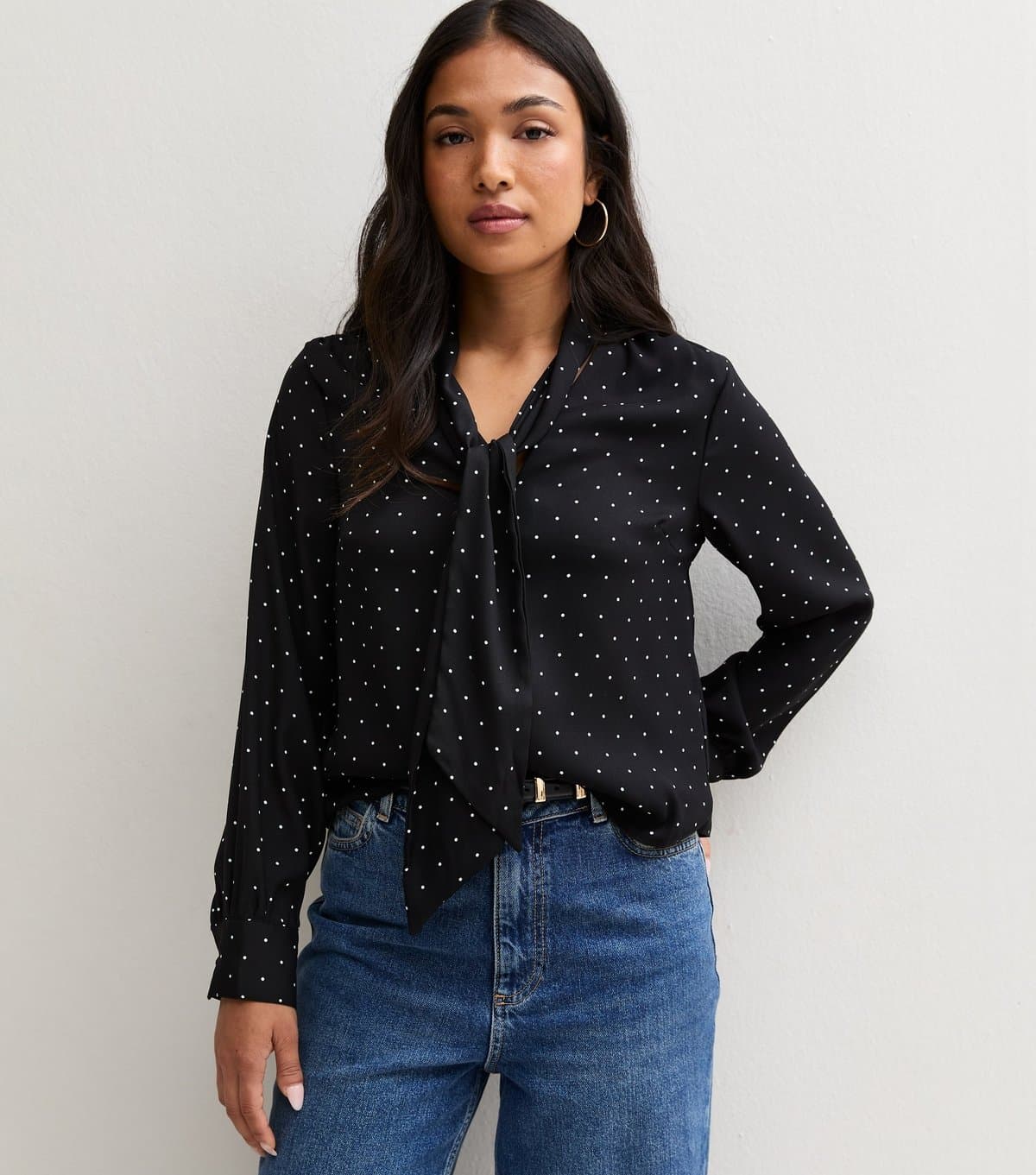 New Look Women's Petite Black Spot Print Scarf Collar Blouse New Look