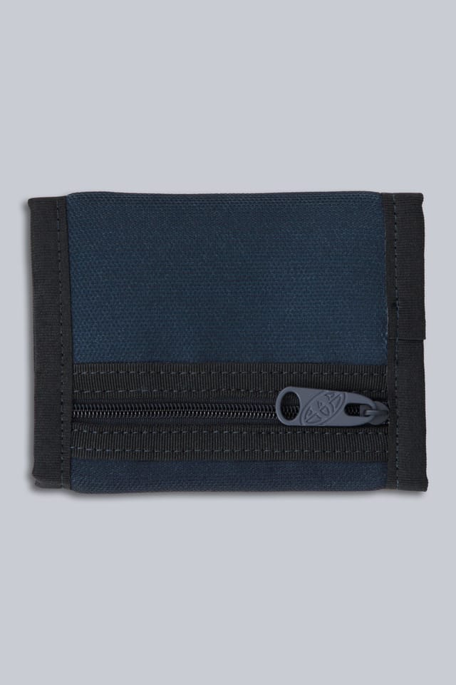 Animal Animal Men's Compact Lightweight Durable with Coin Pocket Trifold Travel Wallet in Navy - 2