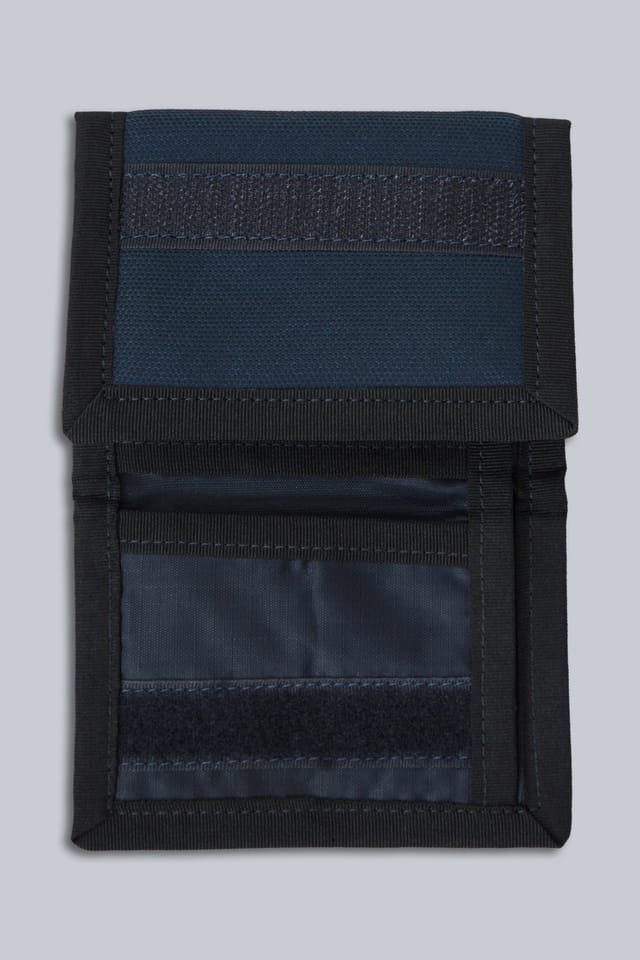 Animal Animal Men's Compact Lightweight Durable with Coin Pocket Trifold Travel Wallet in Navy - 3