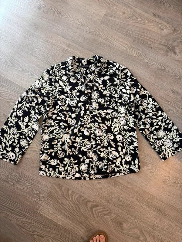 Marks & Spencer M&S Collection Black Floral Button-Up Blouse UK 12 Long Sleeve Shirt Top