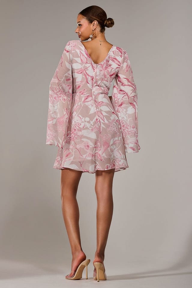 Jolie Moi Jolie Moi Women's Chiffon Split Sleeve Mini Dress in Light Pink - 2