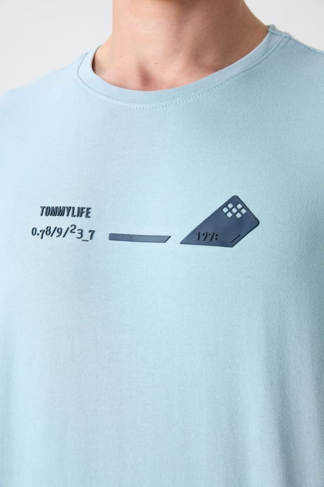Tommy Life Tommy Life Men's Oversized Logo Crew Neck T-Shirt in Baby Blue - 3