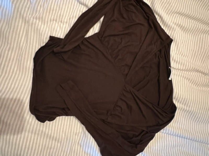 Bershka Bershka long sleeved ruched brown shirt