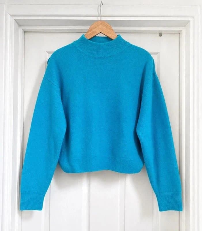 New Look Adorable Women's New Look Light Knit Sky Blue Cropped Slouchy Knitted Sweater Jumper Top size S 8-10