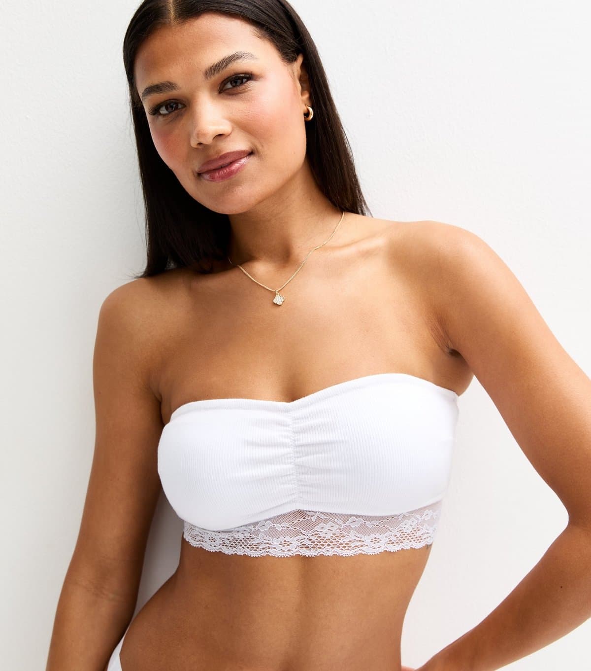 New Look Women's White Ribbed Jersey Lace Trim Bandeau New Look