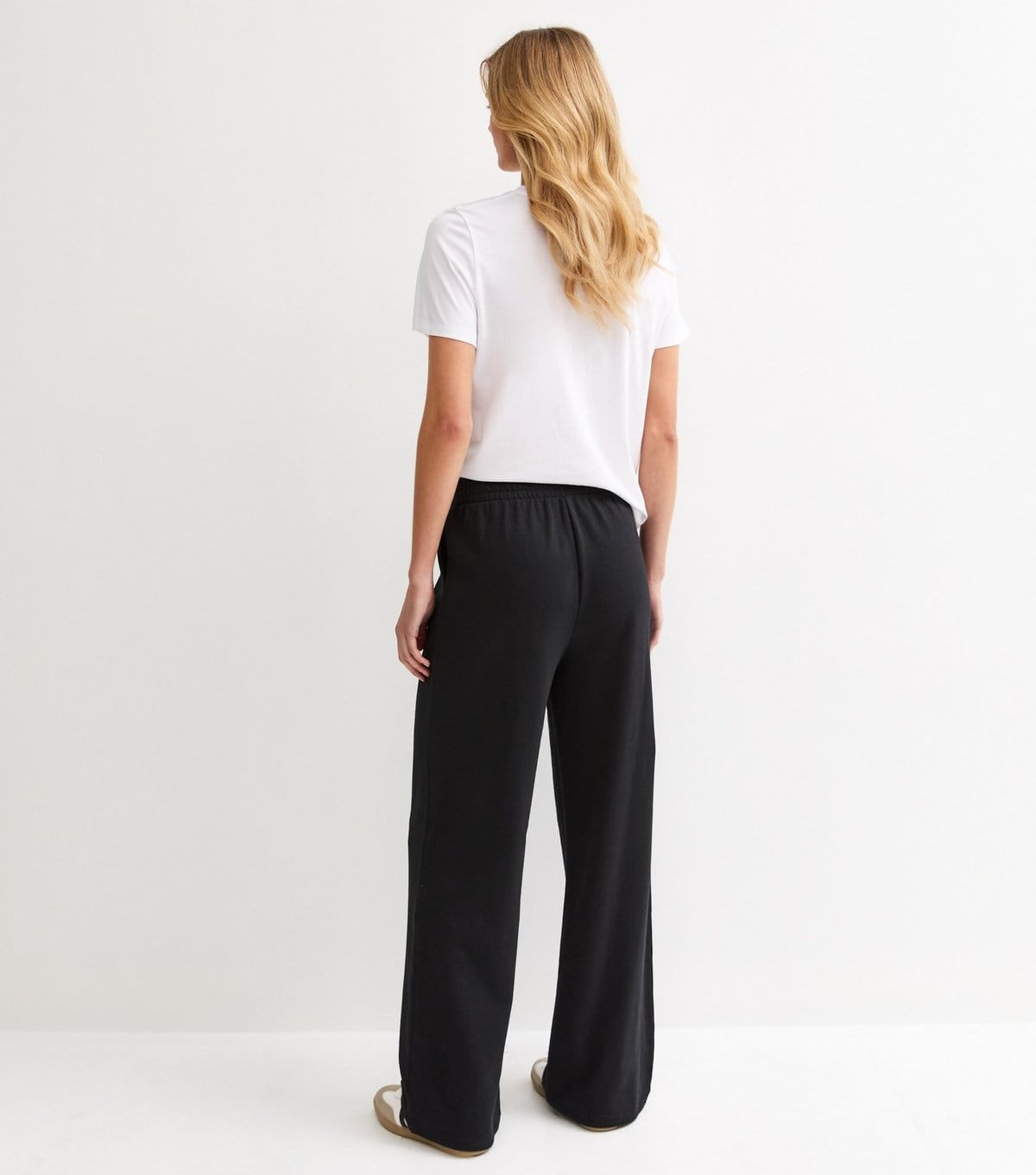 New Look Women's Tall Black Wide Leg Joggers New Look - 4