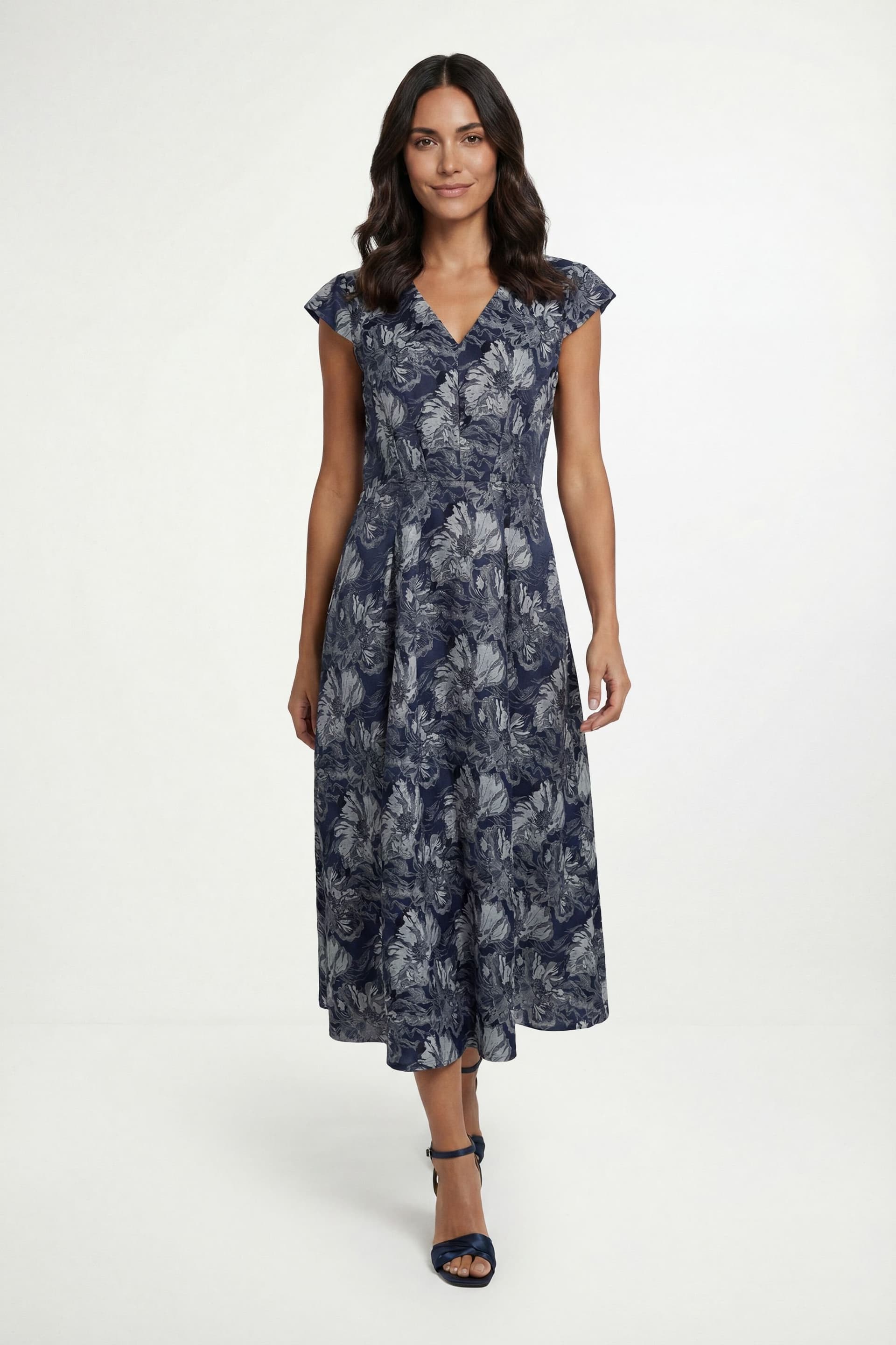 Wallis Wallis Women's Floral Jacquard Cap Sleeve Midi Dress in Navy