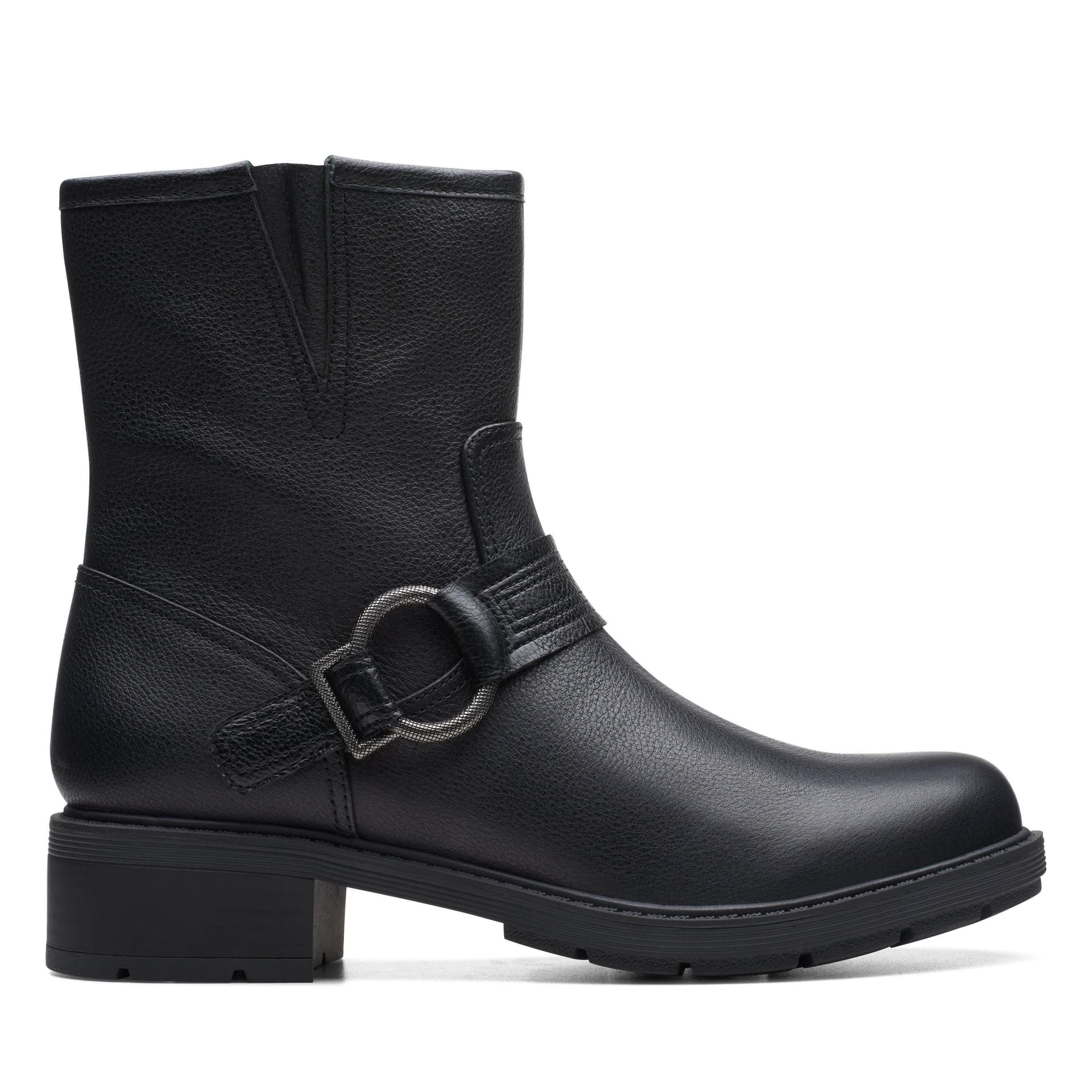 Clarks Clarks Women's Hearth Cross Black Leather Ankle Boots