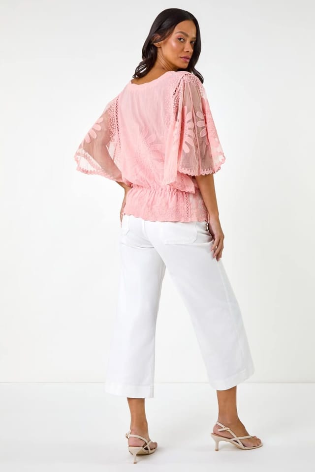 Dusk Dusk Women's Butterfly Lace Blouse in Pink - 3