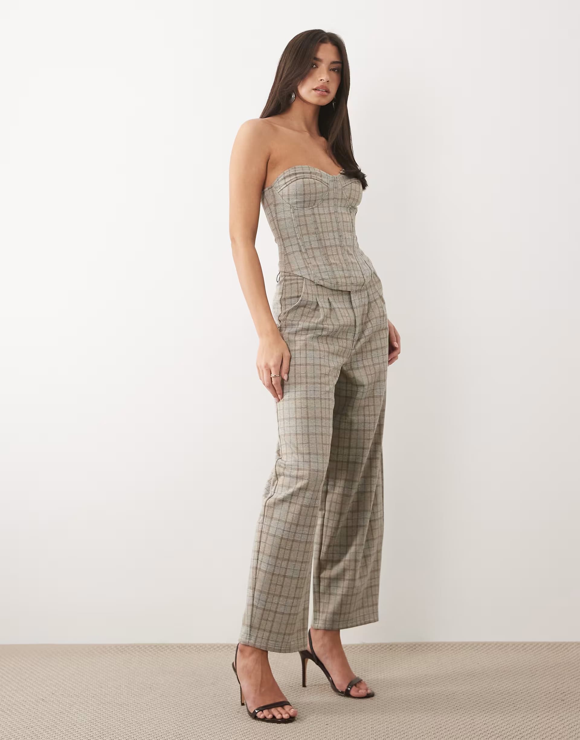 ASOS ASOS DESIGN co-ord brushed barrel leg trouser in stone check print