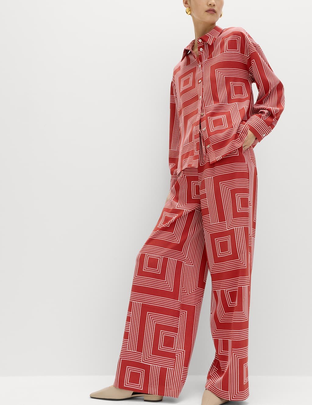 Marks & Spencer M&S Satin Twill Printed Wide Leg Trousers Dark Red Mix - 3