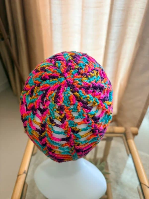 No Label Fun crochet skull cap/mesh hat/beanie