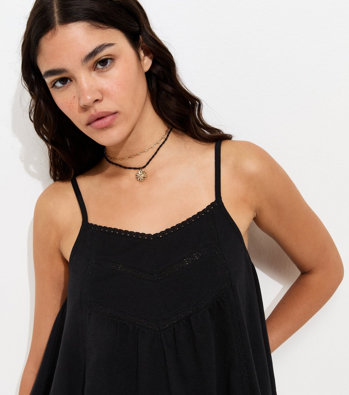 New Look Women's Black Lace Trim V-Neck Cami Top New Look - 3