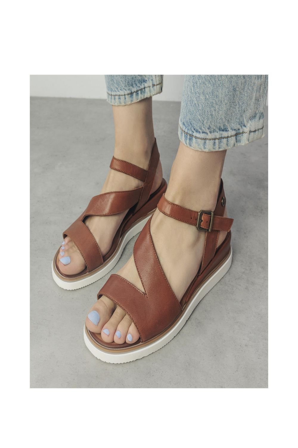 Moda In Pelle Moda In Pelle Women's 'Kapur' Leather Flatforms in Tan - 2