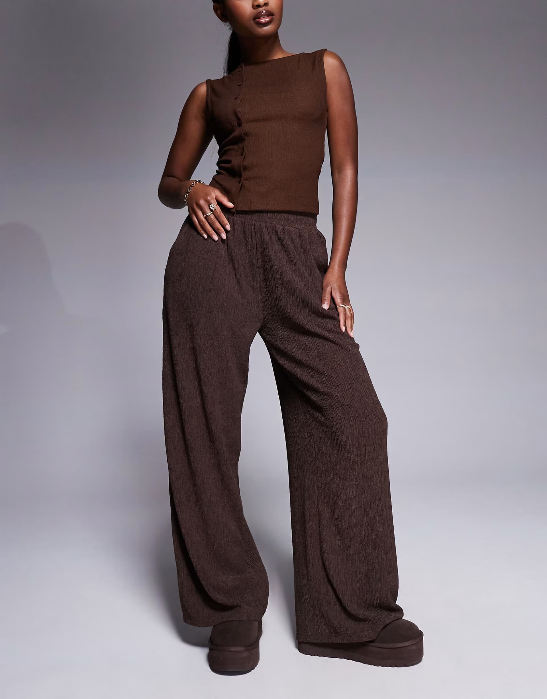 ASOS ASOS DESIGN textured wide leg trouser in chocolate