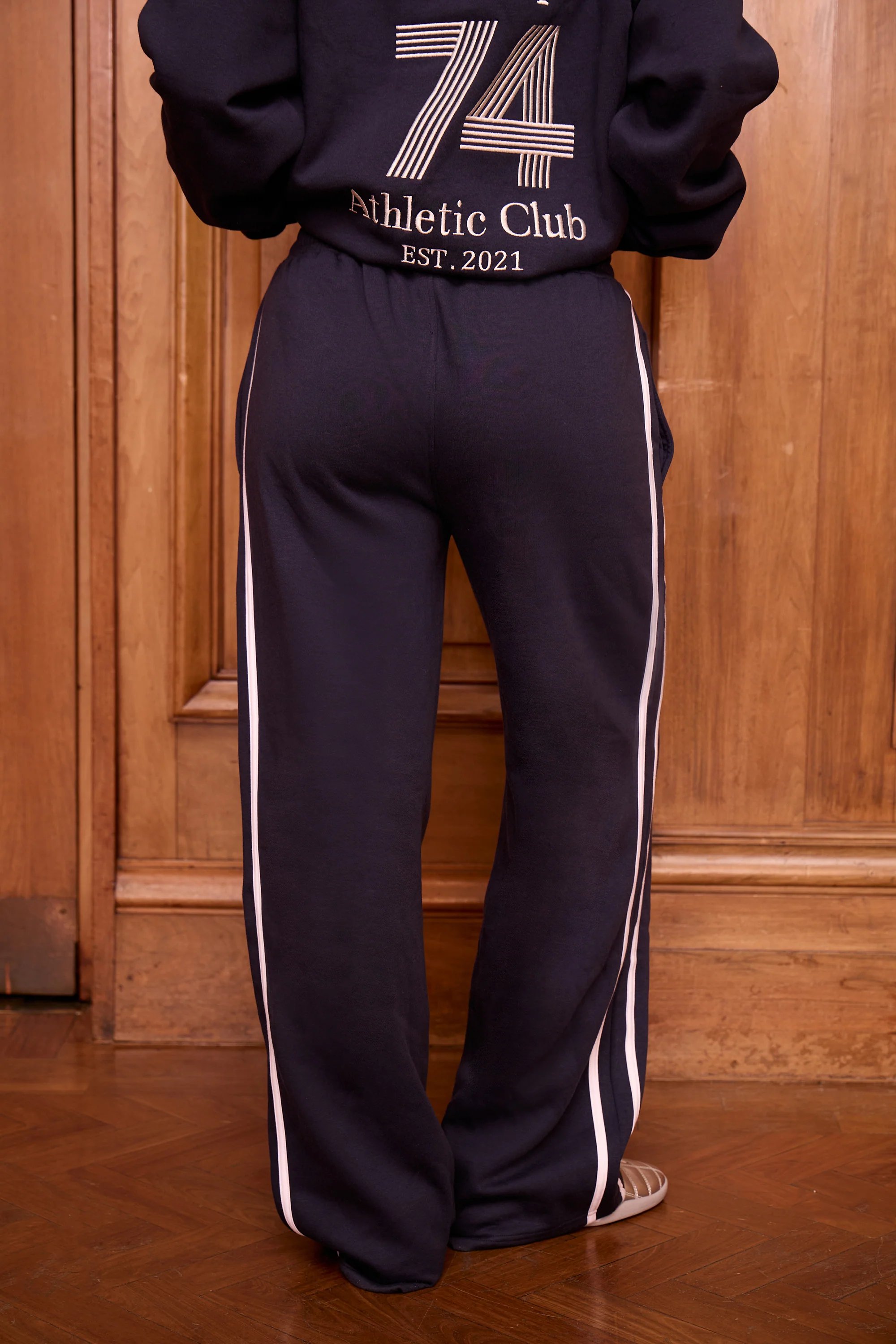 Kaiia Kaiia Logo Side Stripe Wide Leg Joggers Navy & White - 4