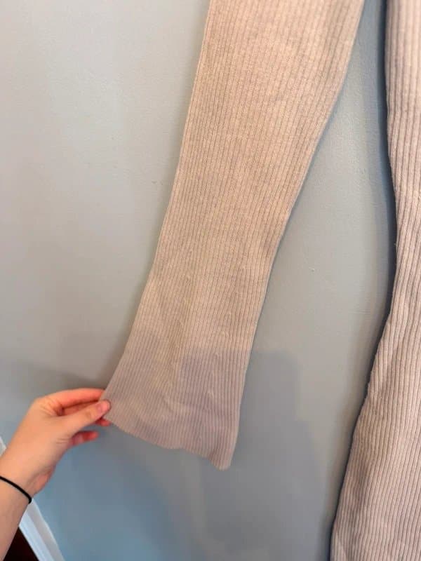 H&M long bell sleeve ribbed midi dress