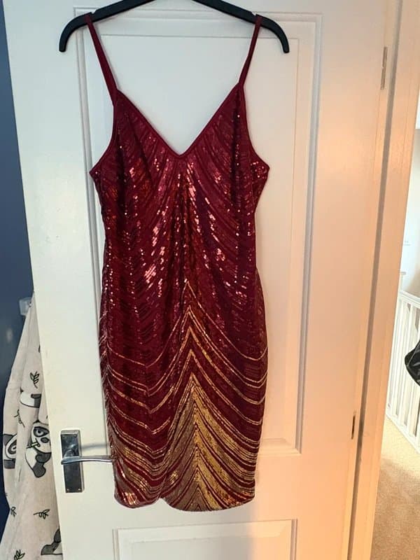 Shein Red & Gold Sequin Cami Party Dress – Chevron Pattern, Spaghetti Straps, Fully Lined