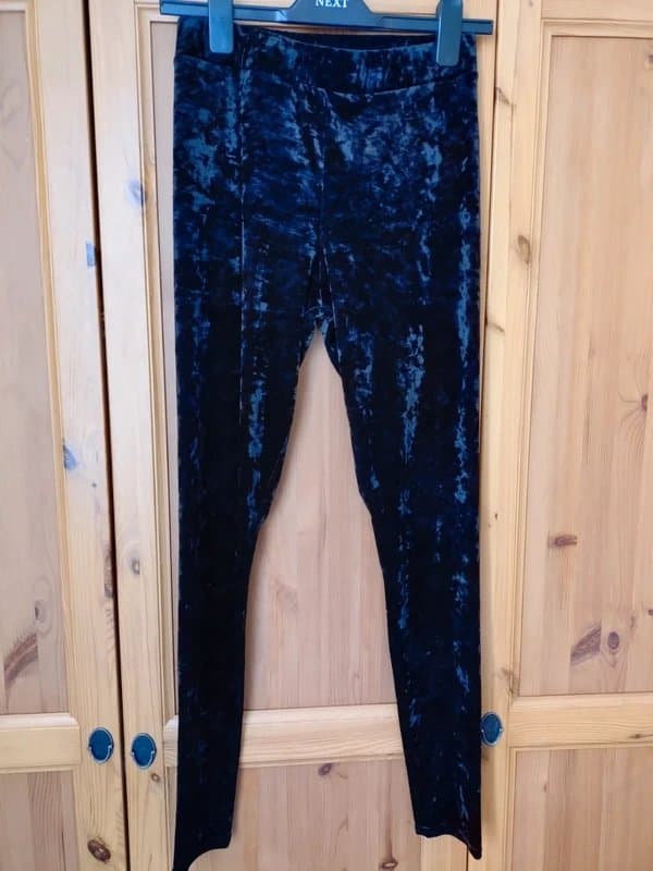 New Look Black velvet look leggings New Look size 14