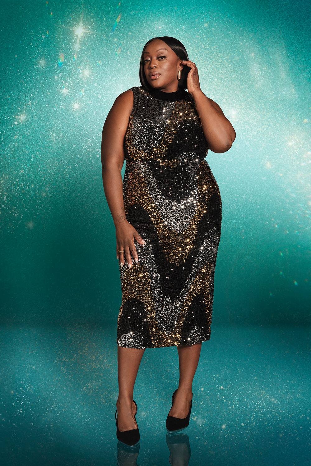 Wallis Wallis Women's Sequin Velvet High Neck Midi Dress in Black - 2