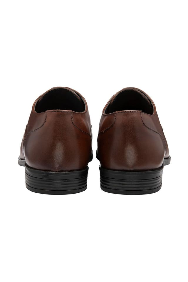 Frank Wright Frank Wright Men's 'Griffin' Leather Derby Shoe in Tan - 3