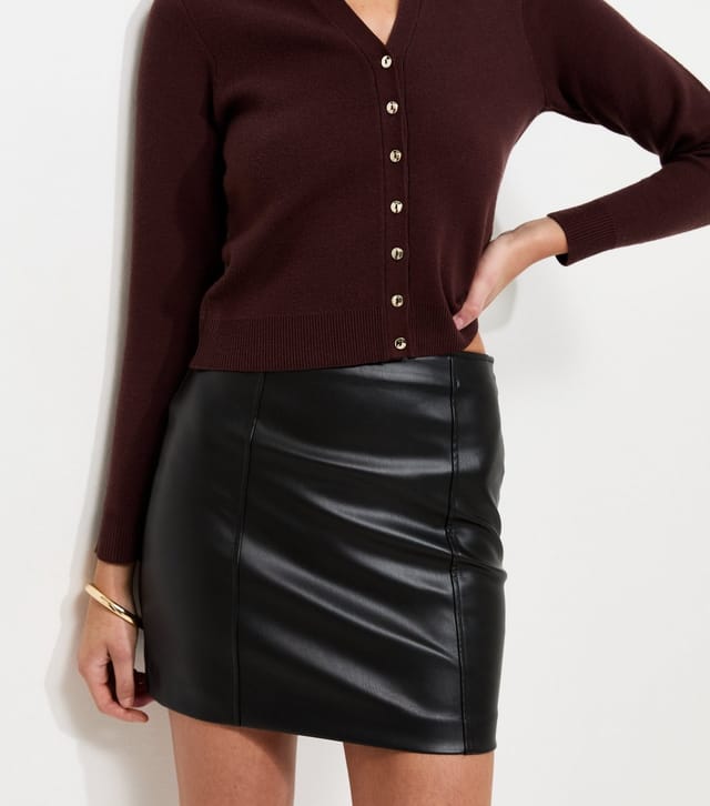 New Look Women's Tall Black Faux Leather Mini Skirt New Look - 2
