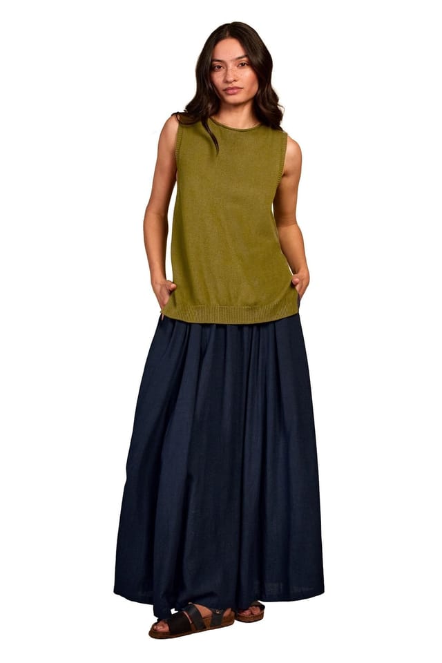 Celtic & Co Celtic & Co Women's Sleeveless Knitted Vest Top in Olive - 3