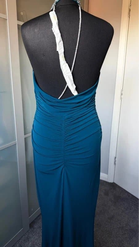 Lipsy Lipsy evening dress absolutely beautiful size Uk 10