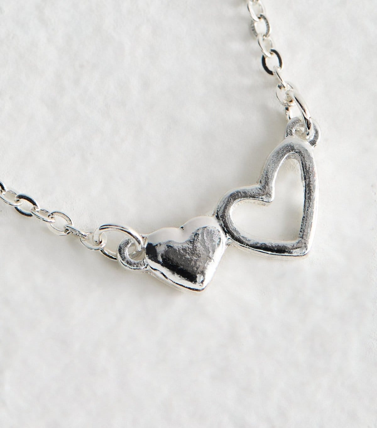 New Look Silver Tone Cut Out Heart Pendant Necklace New Look - 4